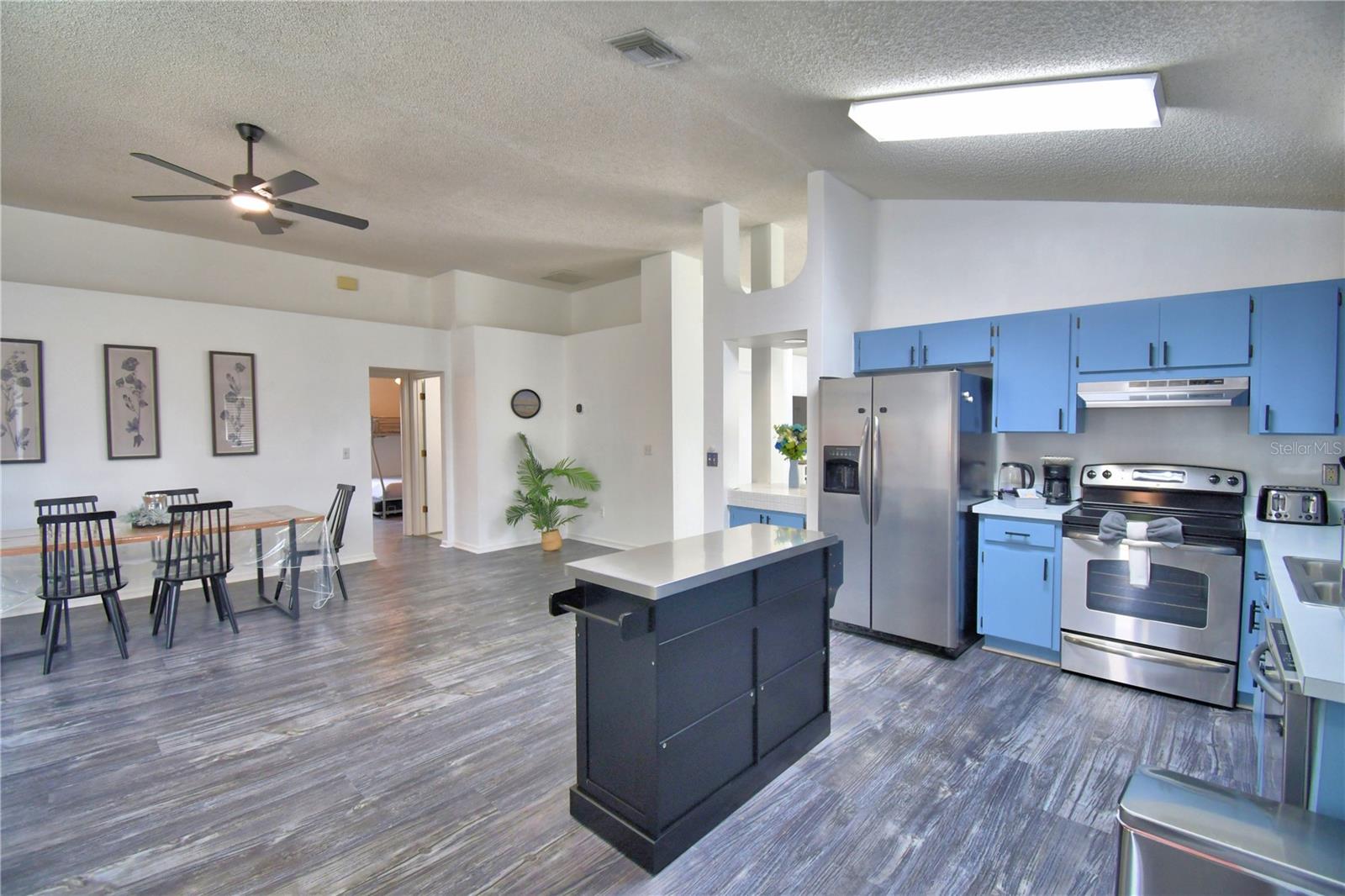 2935 DICKENS CIR, KISSIMMEE, FL — photo 19
