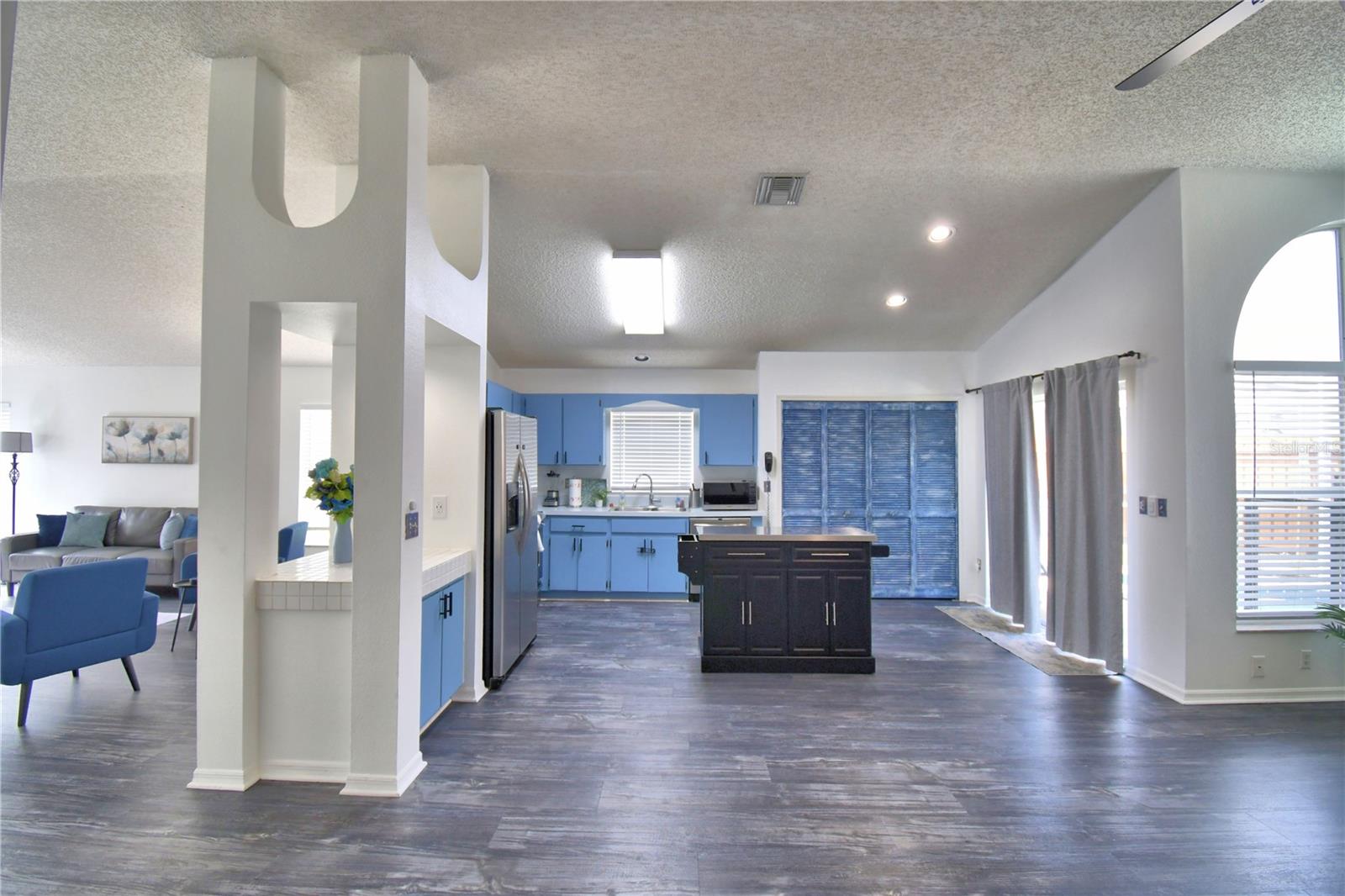 2935 DICKENS CIR, KISSIMMEE, FL — photo 36