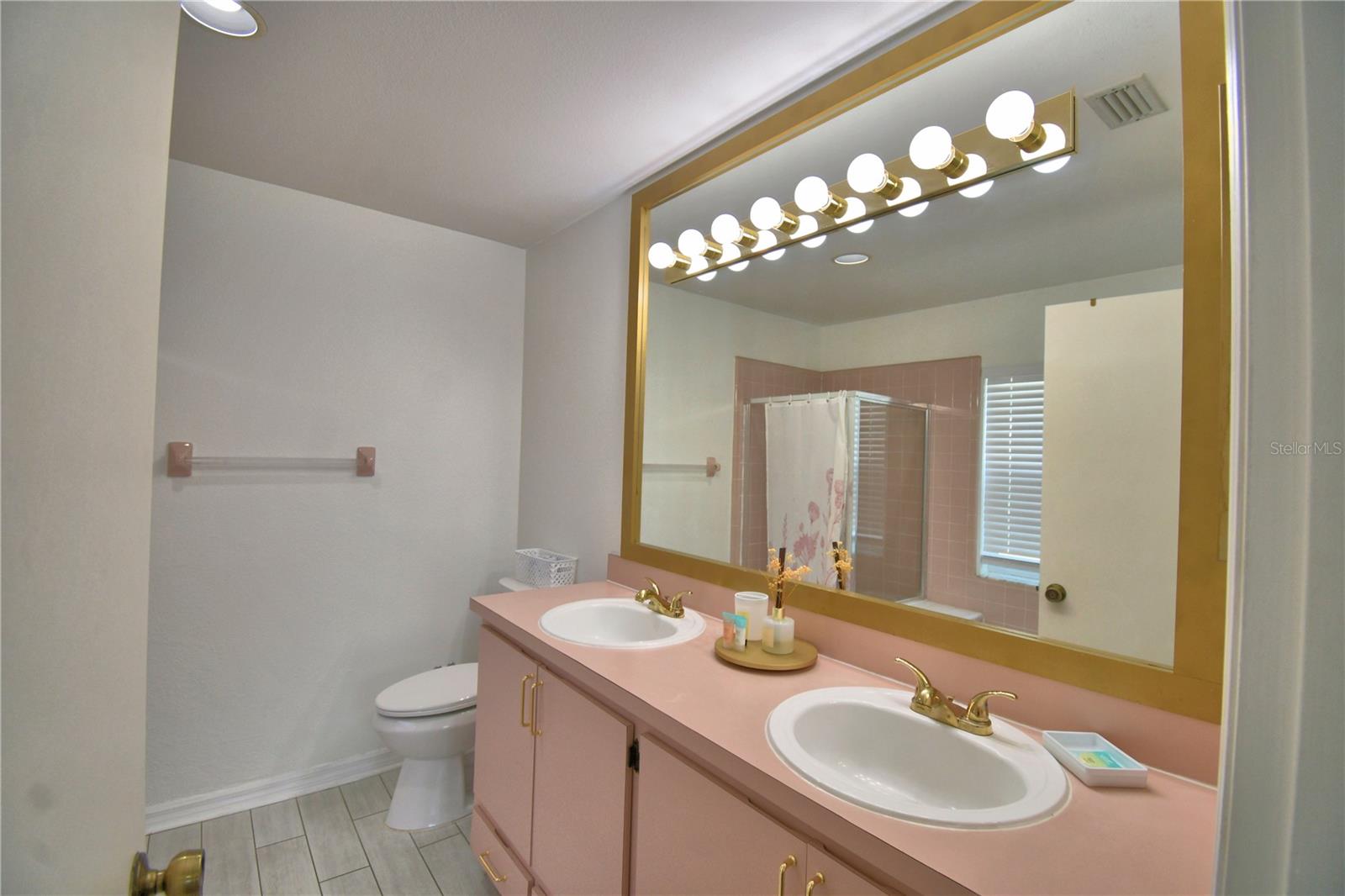 2935 DICKENS CIR, KISSIMMEE, FL — photo 42