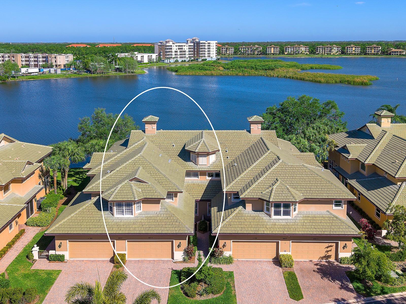 6427 MOORINGS POINT CIR #101, LAKEWOOD RANCH, FL