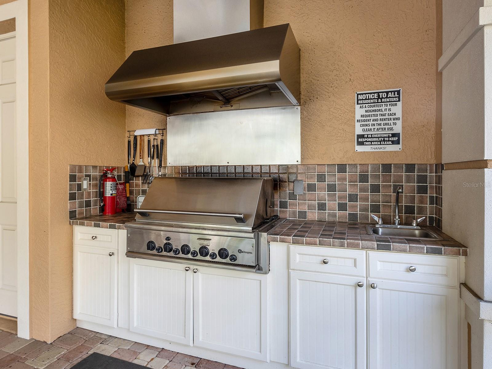 6427 MOORINGS POINT CIR #101, LAKEWOOD RANCH, FL — photo 68