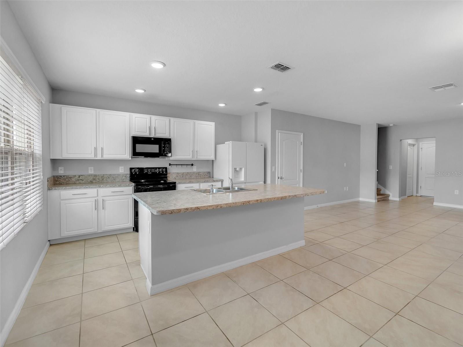 1859 RED CANYON DR, KISSIMMEE, FL — photo 4