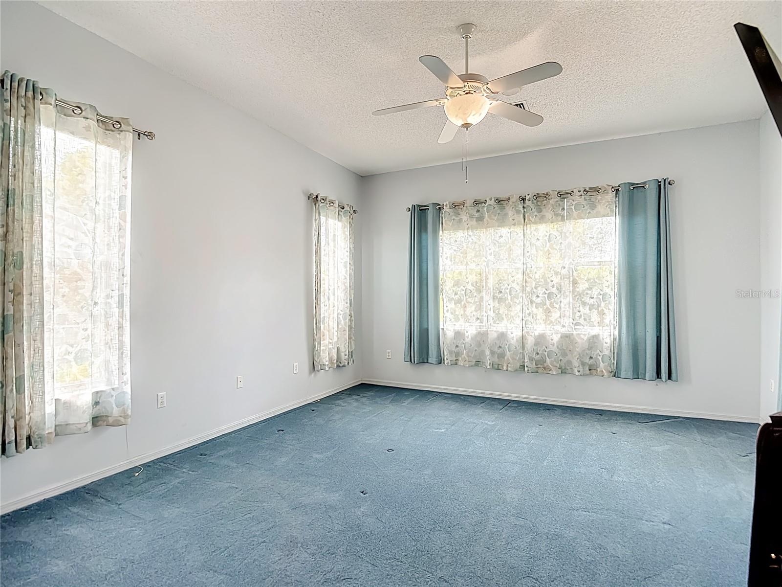 8410 MAYBELLE DR, WEEKI WACHEE, FL — photo 20