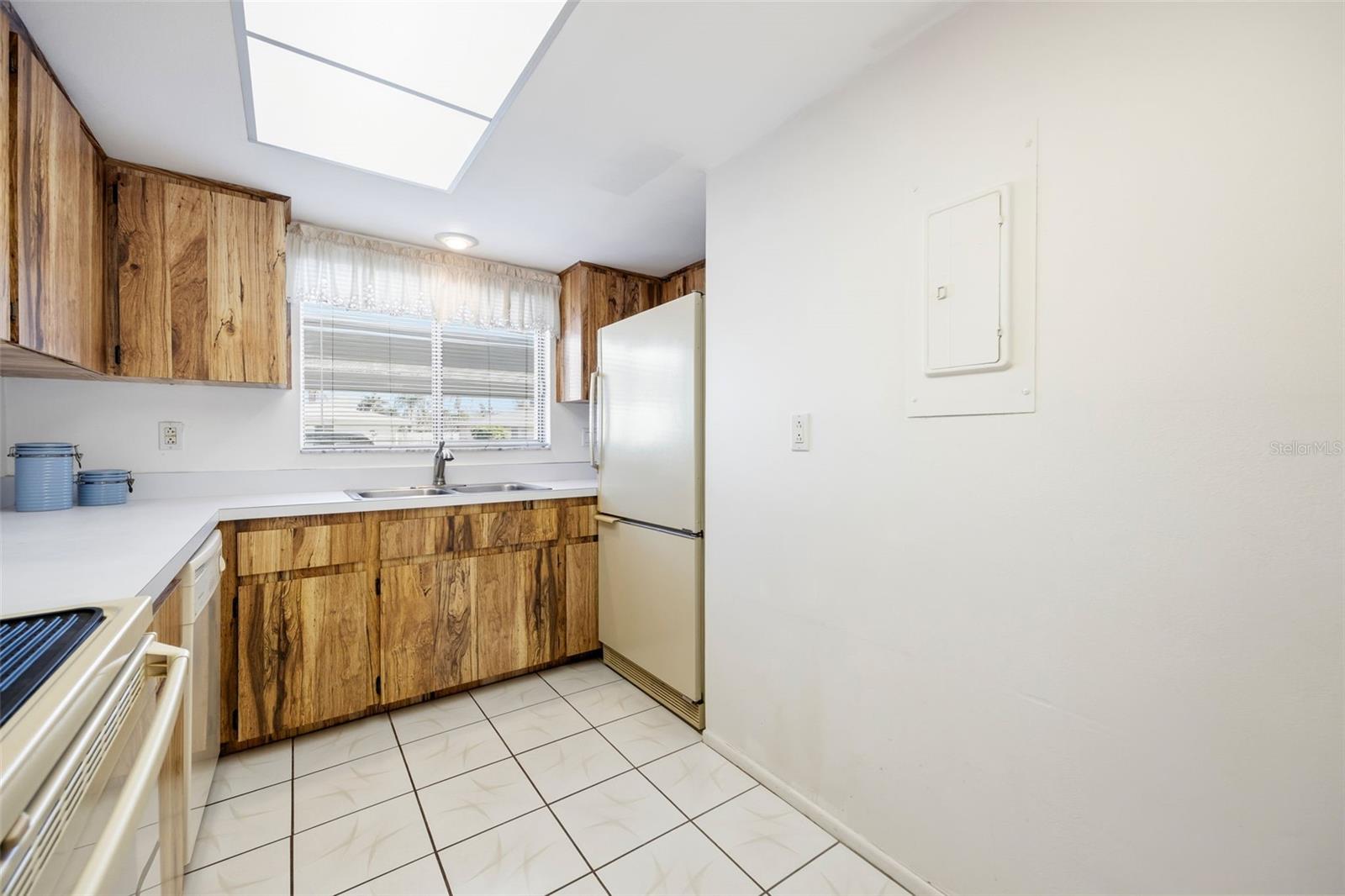 1322 SE 40TH ST #2, CAPE CORAL, FL — photo 12