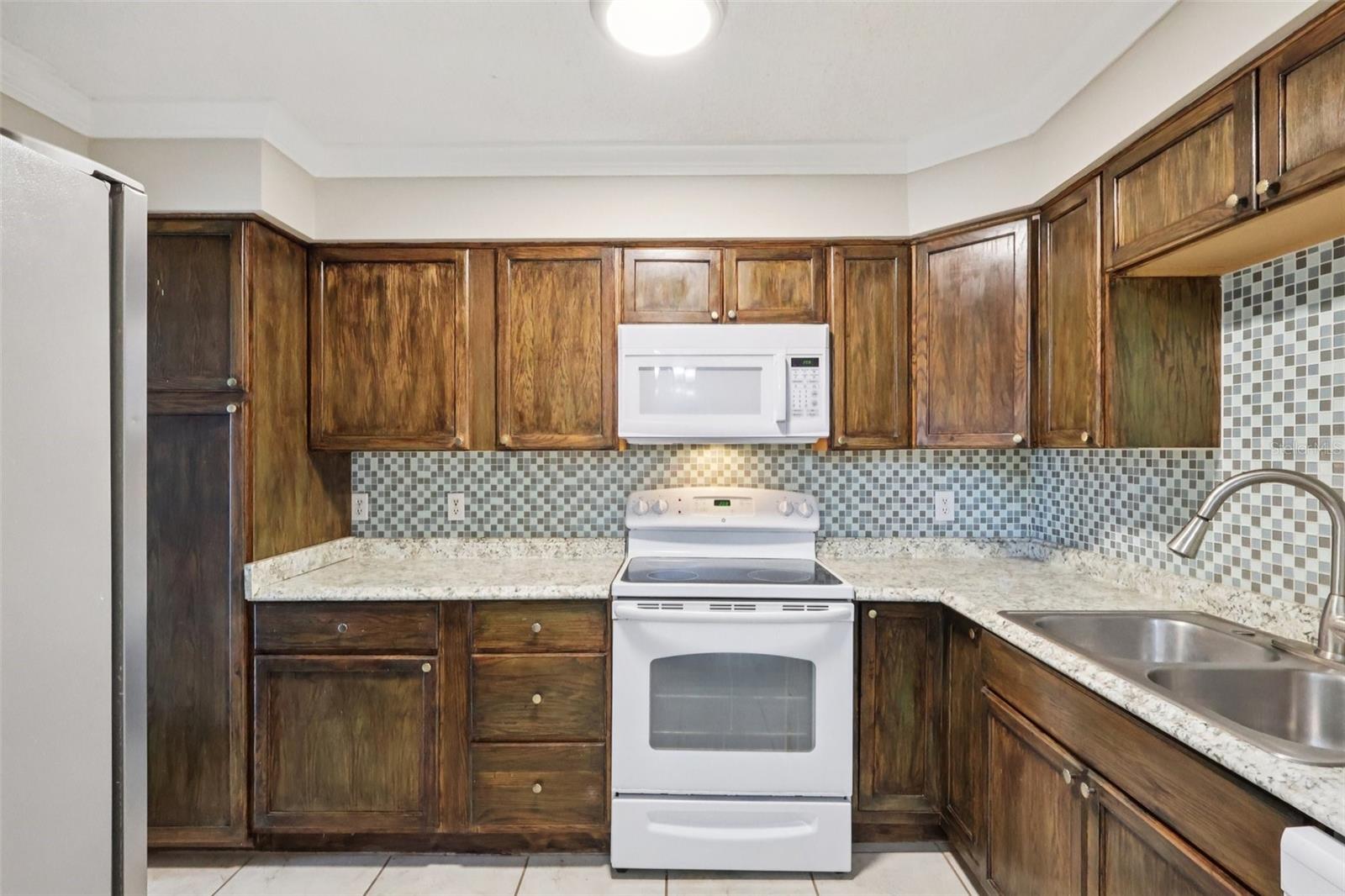 534 ORANGE DR #27, ALTAMONTE SPRINGS, FL — photo 6