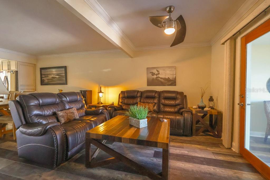 11001 SE SUNSET HARBOR RD #B10, SUMMERFIELD, FL — photo 4