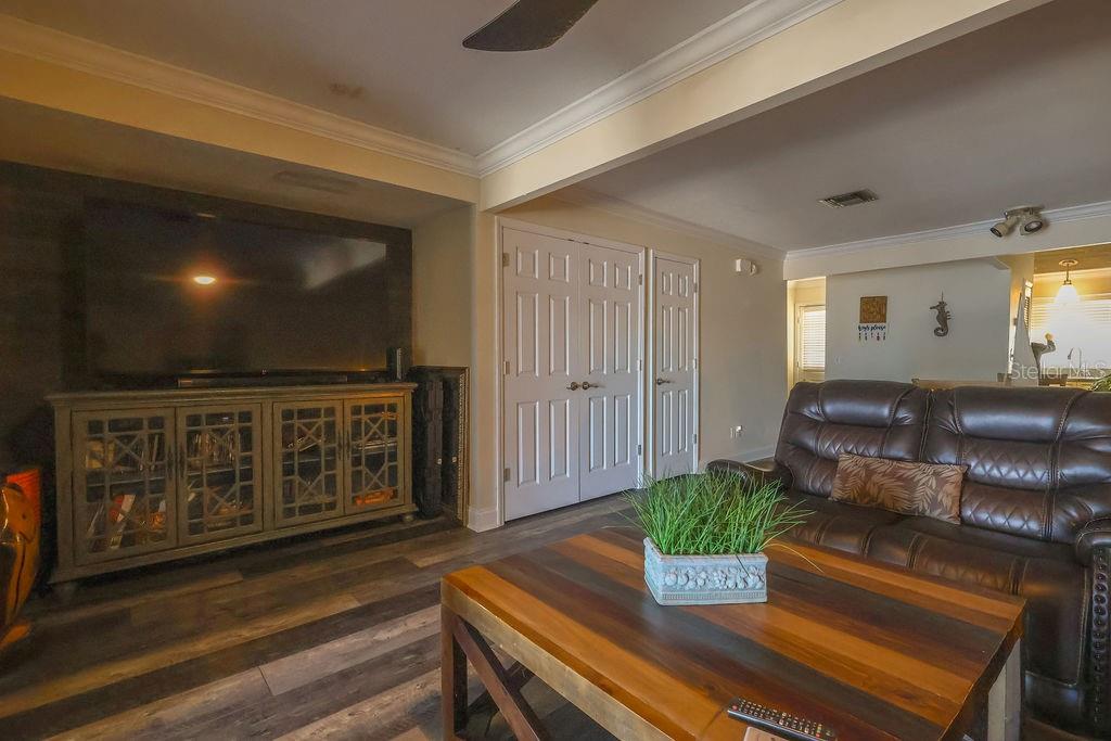 11001 SE SUNSET HARBOR RD #B10, SUMMERFIELD, FL — photo 6