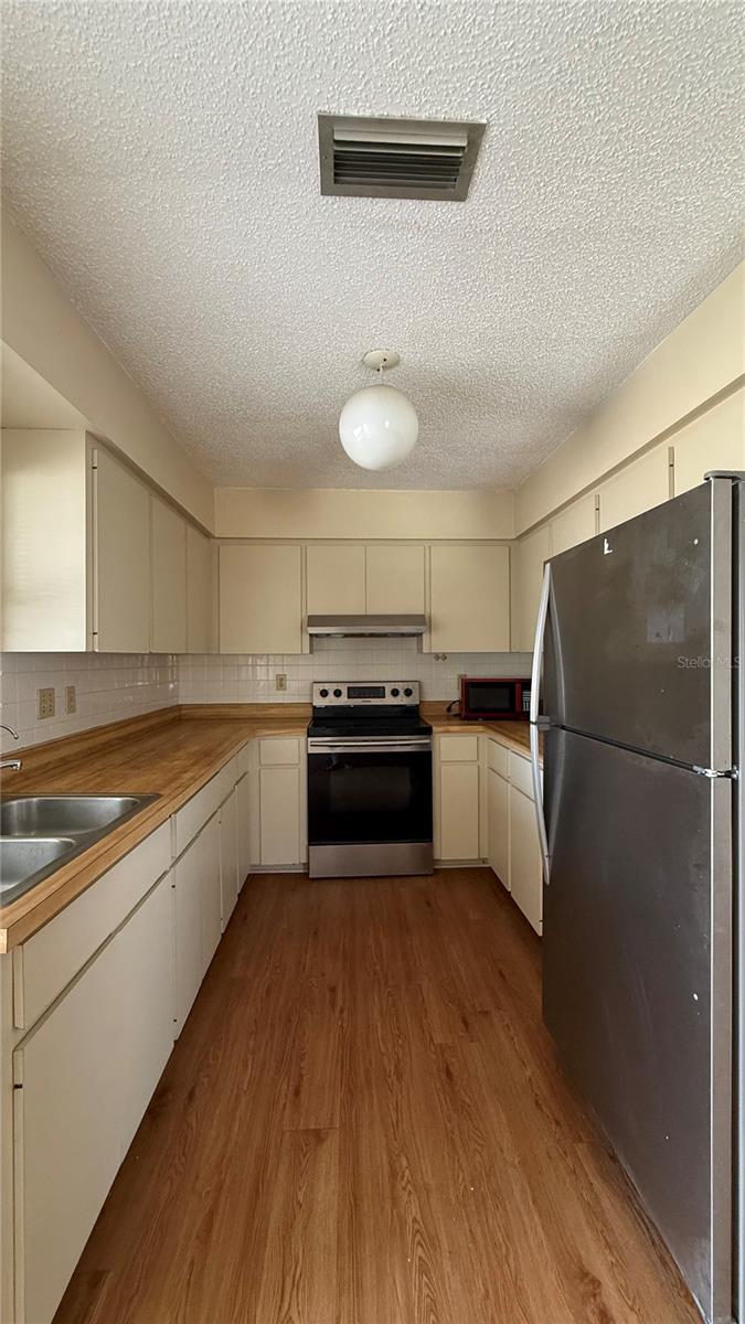 201 SAN MARCO AVE #2, NORTH PORT, FL — photo 3