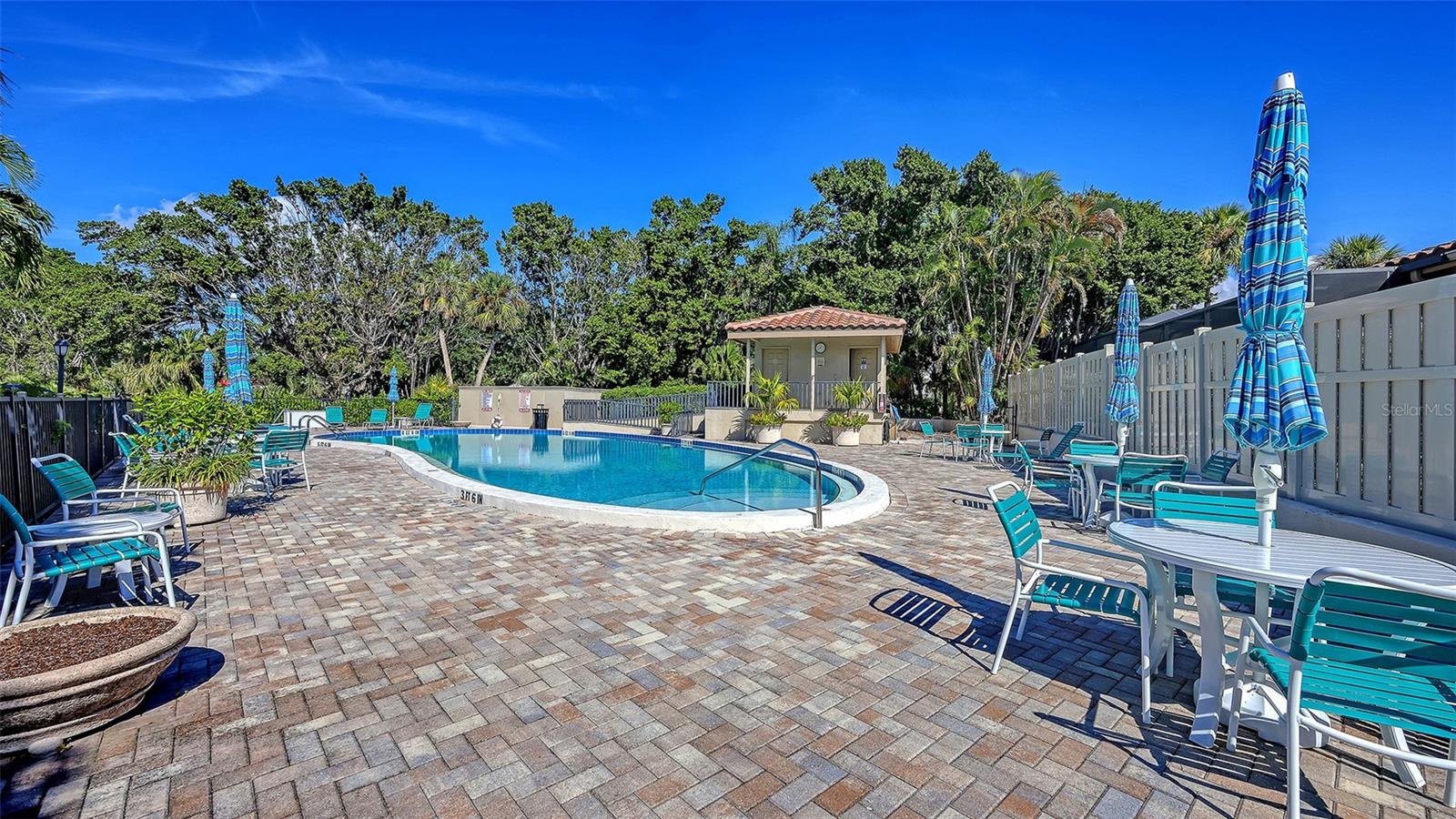 , LONGBOAT KEY, FL — photo 46
