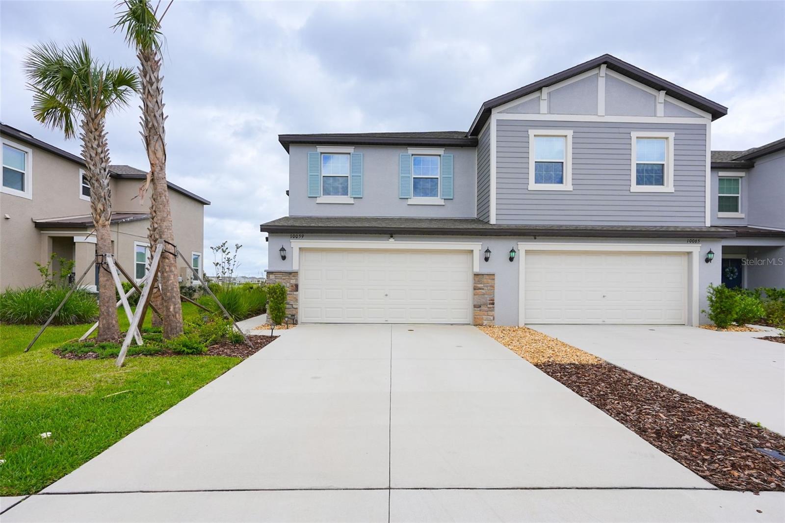 10059 TRUMPET HONEYSUCKLE WAY, SAN ANTONIO, FL — photo 2