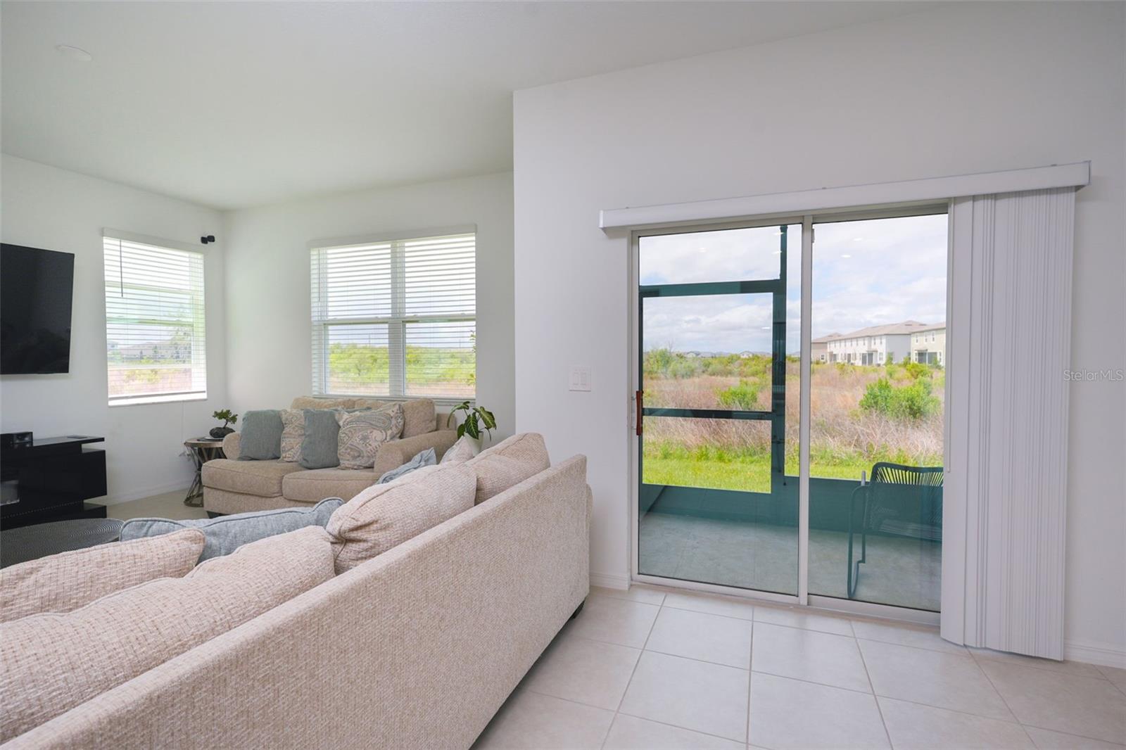 10059 TRUMPET HONEYSUCKLE WAY, SAN ANTONIO, FL — photo 14