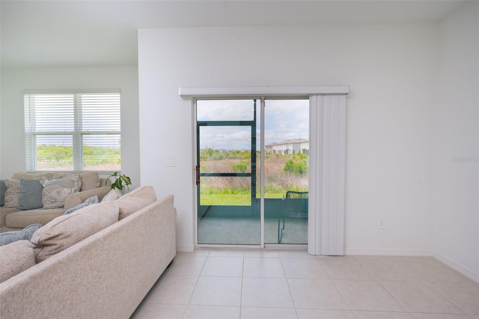 10059 TRUMPET HONEYSUCKLE WAY, SAN ANTONIO, FL — photo 15