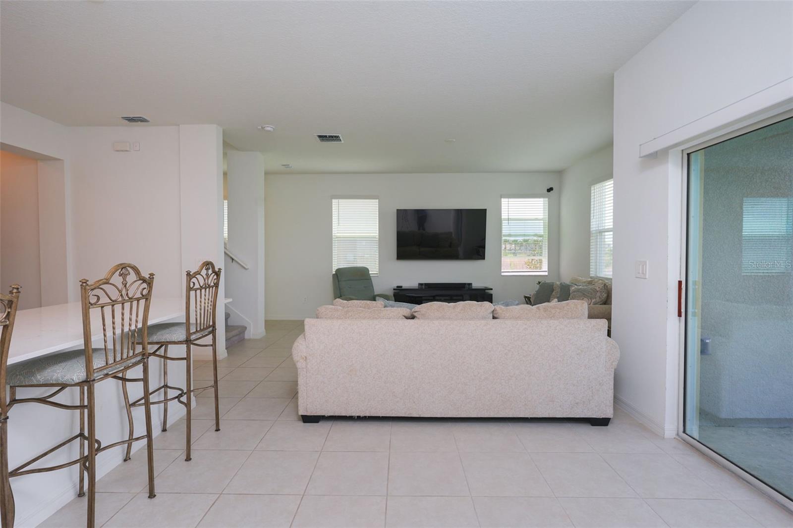 10059 TRUMPET HONEYSUCKLE WAY, SAN ANTONIO, FL — photo 16