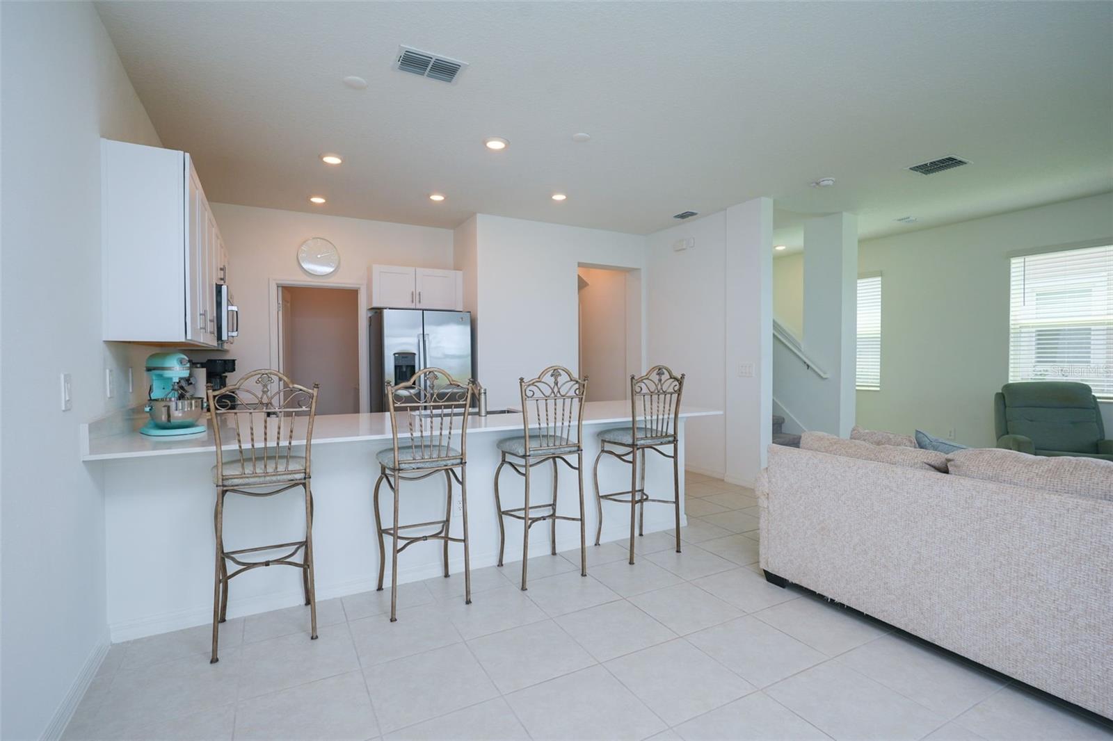 10059 TRUMPET HONEYSUCKLE WAY, SAN ANTONIO, FL — photo 17