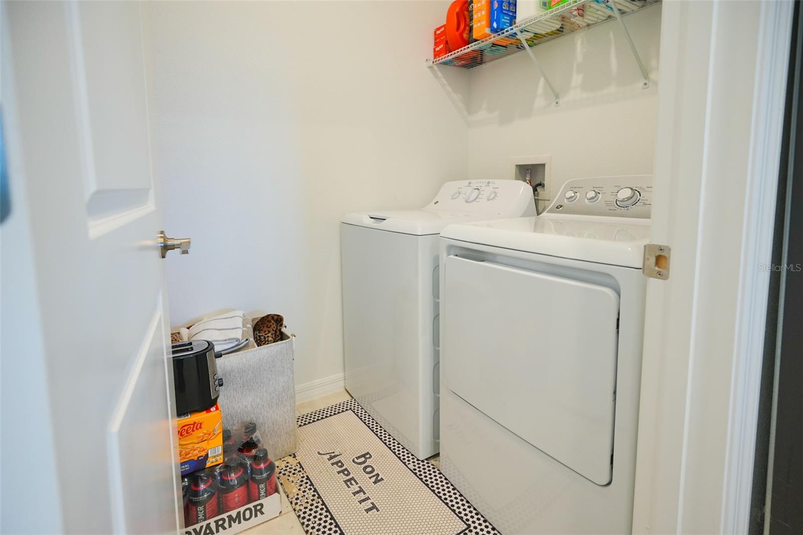 10059 TRUMPET HONEYSUCKLE WAY, SAN ANTONIO, FL — photo 22