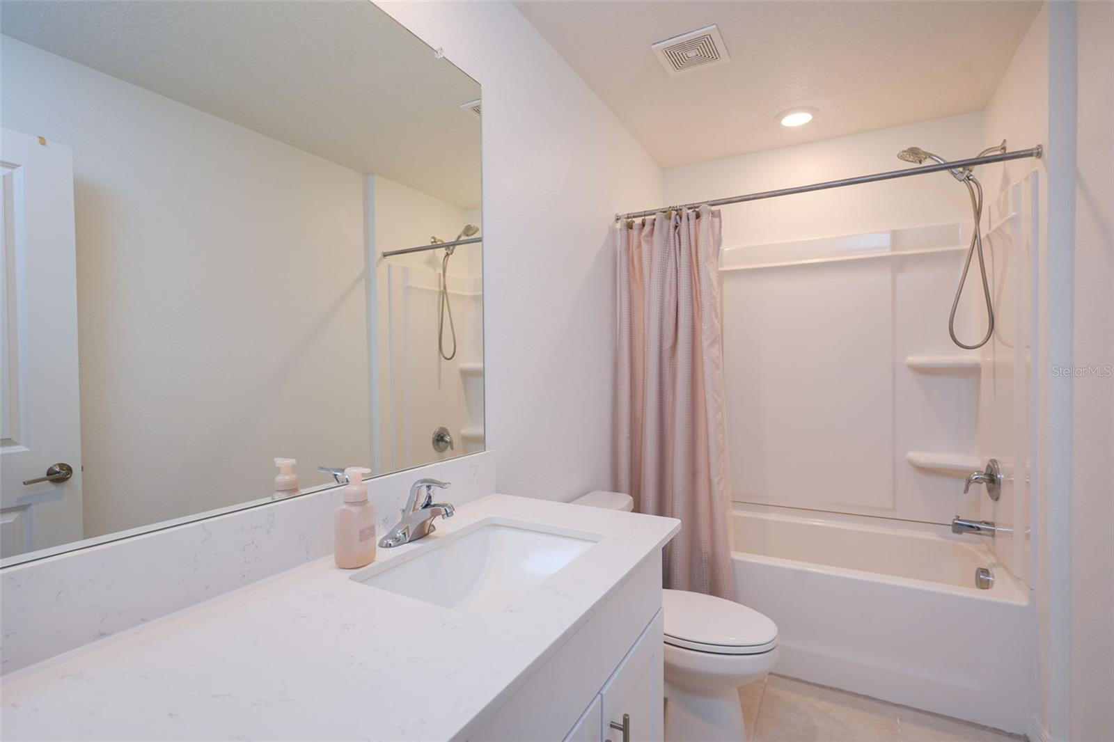 10059 TRUMPET HONEYSUCKLE WAY, SAN ANTONIO, FL — photo 31