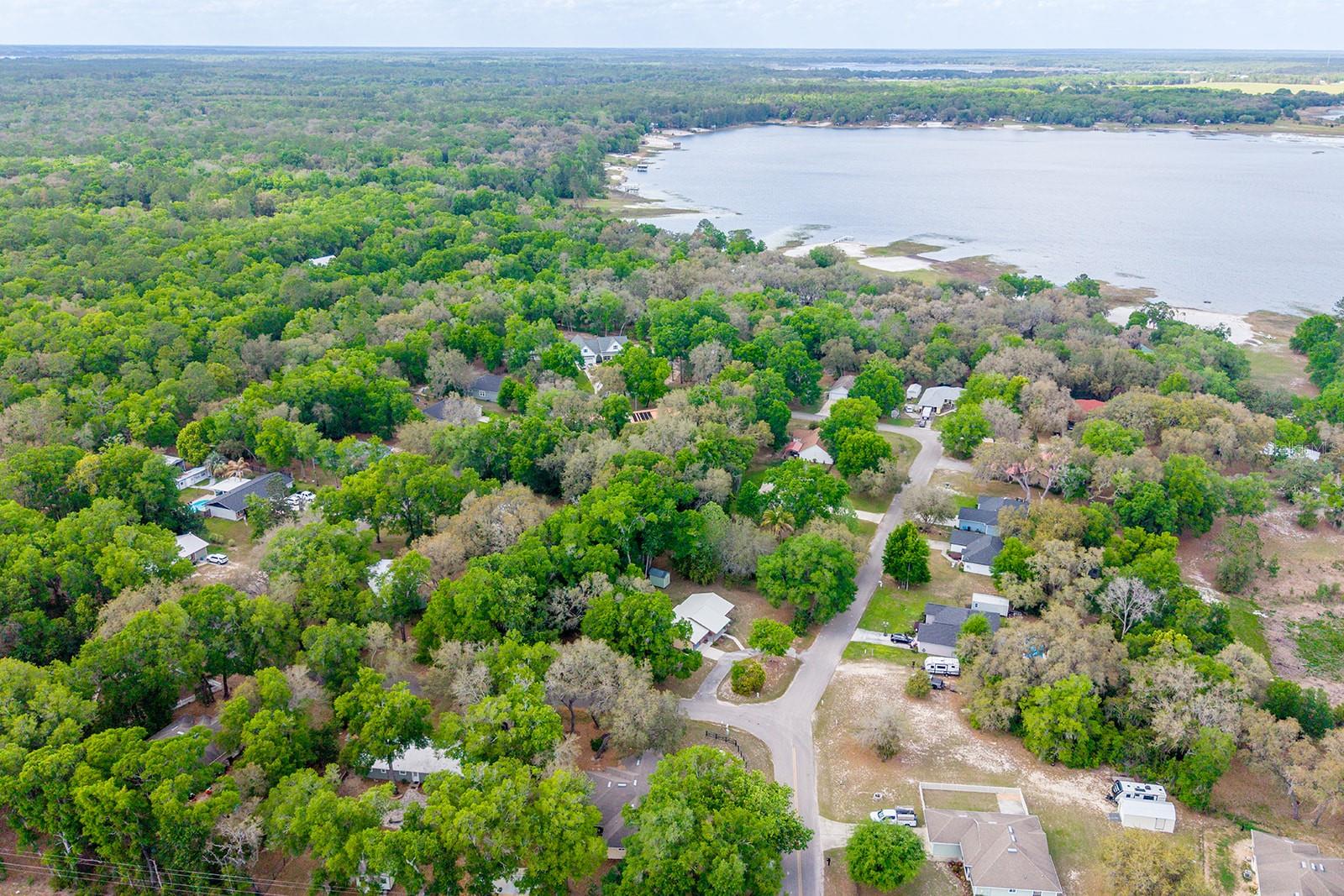 102 SWANS NEST CIR, MELROSE, FL — photo 27