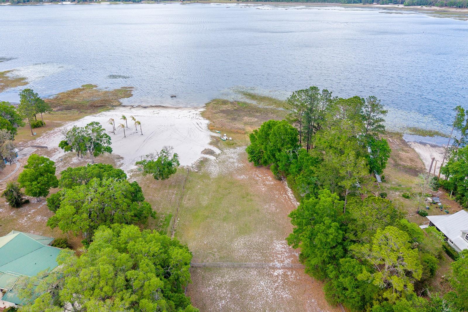 102 SWANS NEST CIR, MELROSE, FL — photo 31