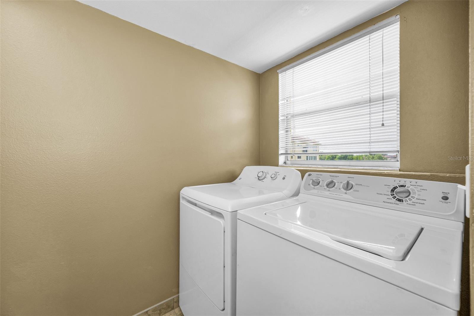 2223 PHILIPPINE DR #35, CLEARWATER, FL — photo 32