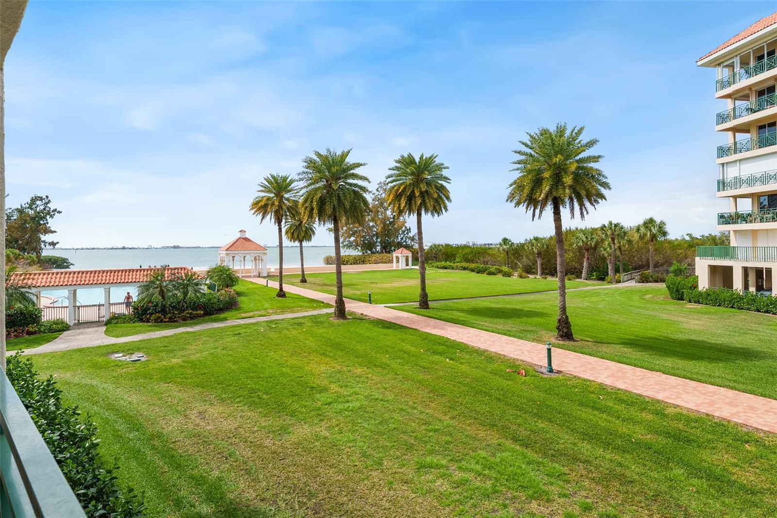 4780 DOLPHIN CAY LN S #109, ST PETERSBURG, FL — photo 25