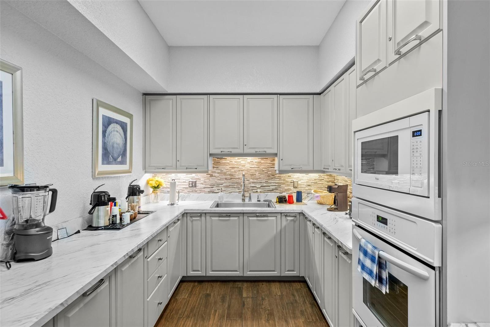 4780 DOLPHIN CAY LN S #109, ST PETERSBURG, FL — photo 44