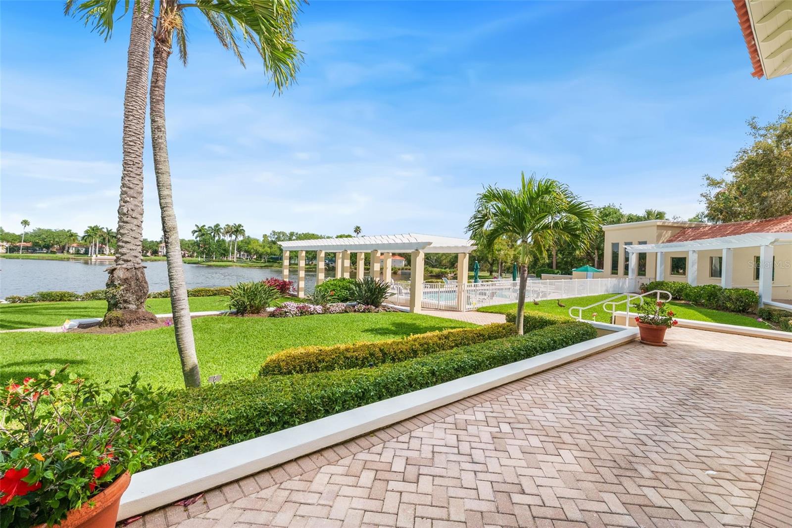 4780 DOLPHIN CAY LN S #109, ST PETERSBURG, FL — photo 45