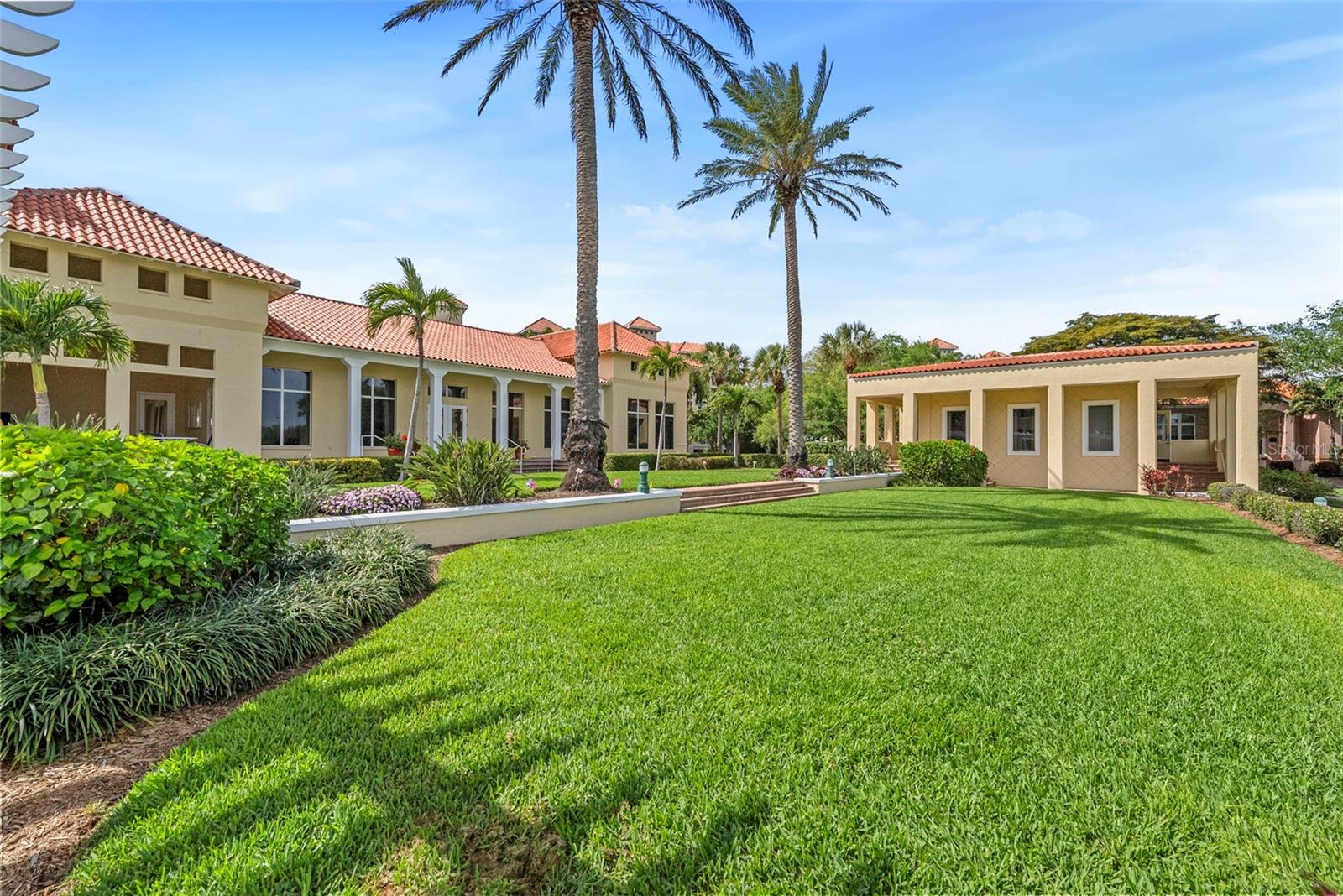4780 DOLPHIN CAY LN S #109, ST PETERSBURG, FL — photo 48