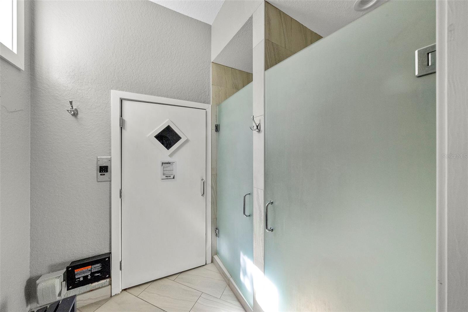 4780 DOLPHIN CAY LN S #109, ST PETERSBURG, FL — photo 53