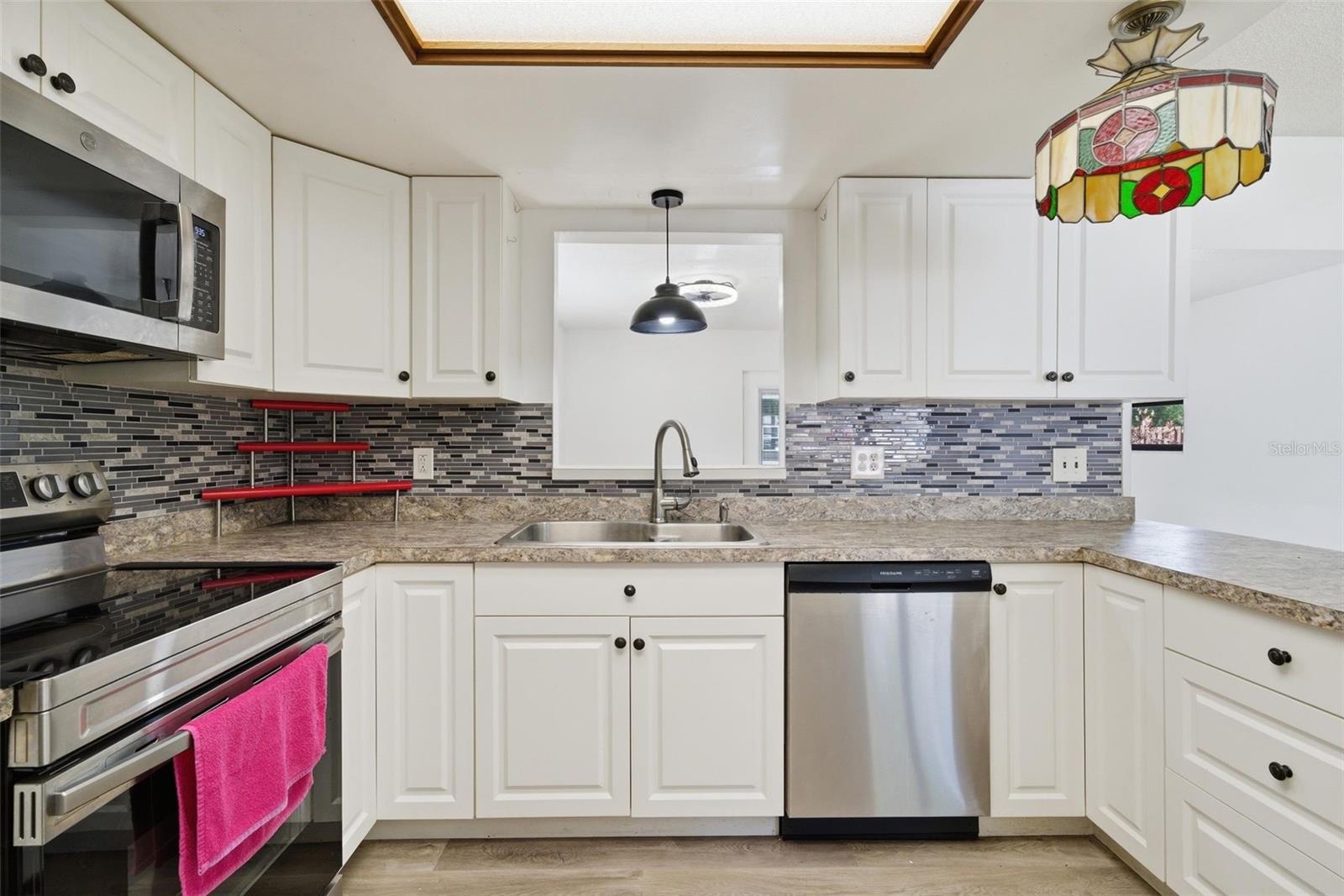 6822 W DORIS MARETTA LN, HOMOSASSA, FL — photo 17