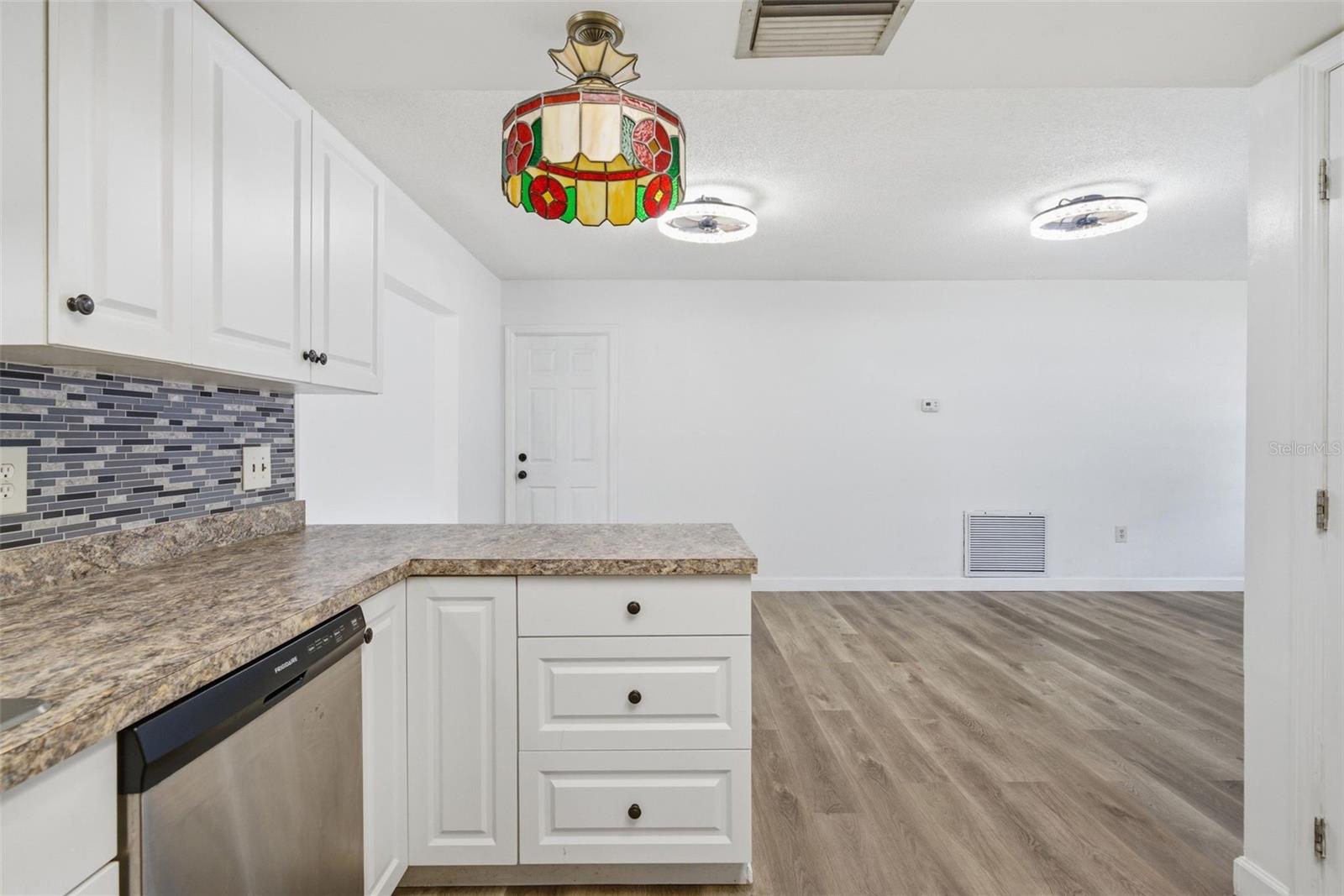 6822 W DORIS MARETTA LN, HOMOSASSA, FL — photo 18