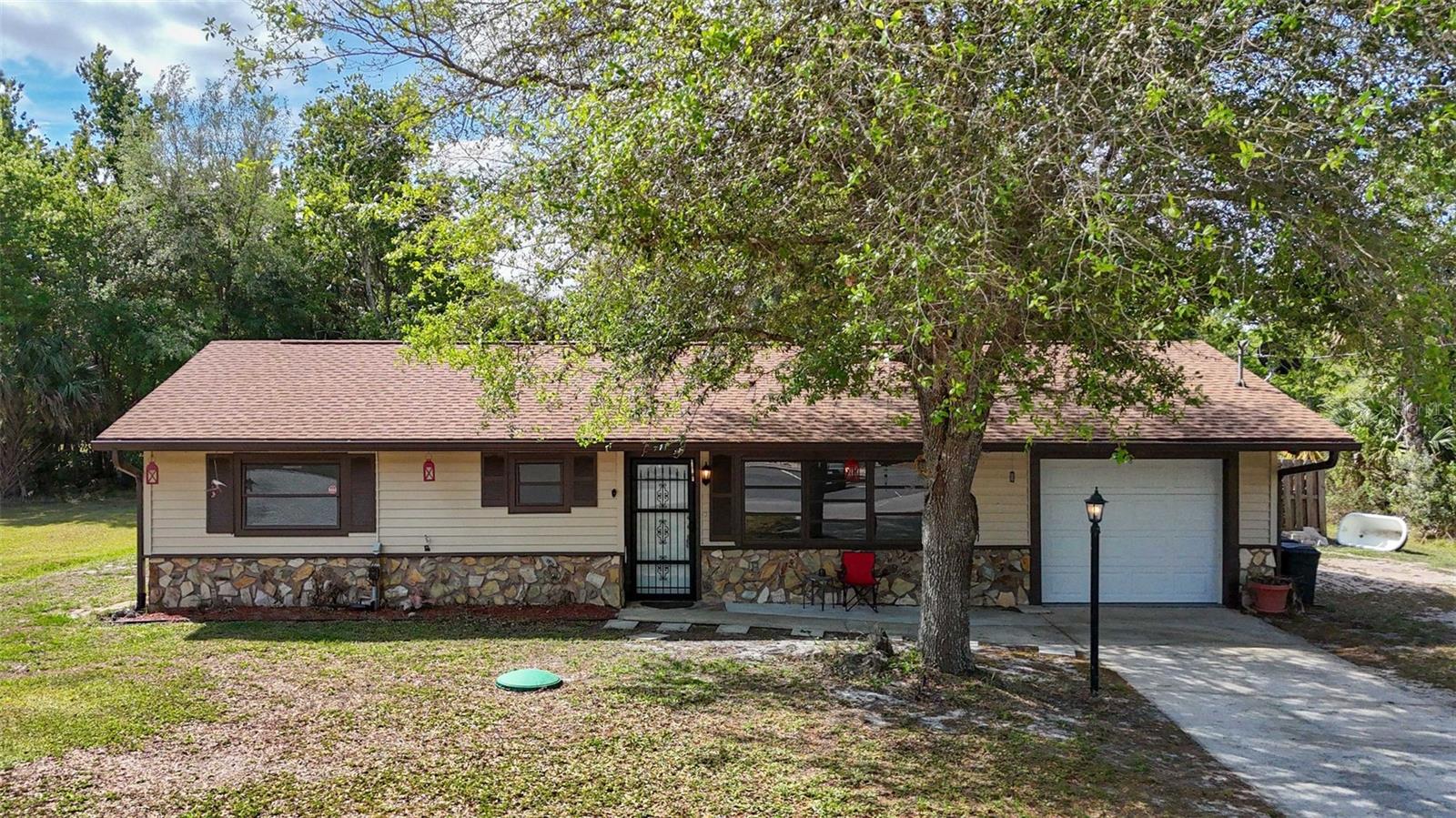 6822 W DORIS MARETTA LN, HOMOSASSA, FL — photo 43