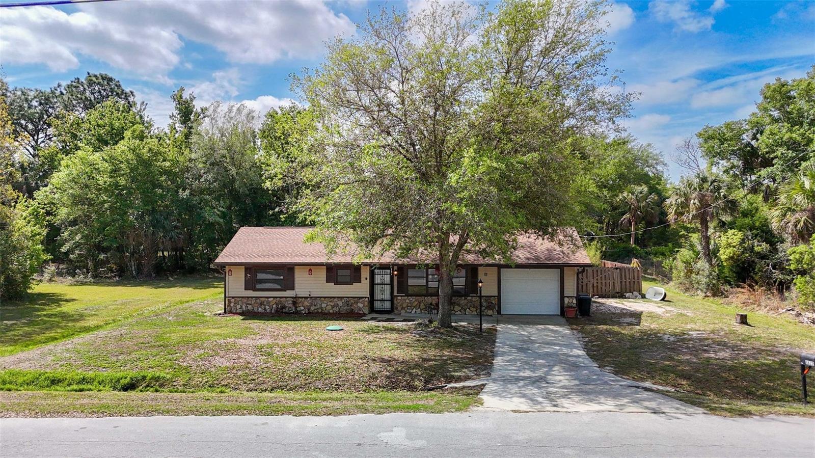 6822 W DORIS MARETTA LN, HOMOSASSA, FL — photo 44