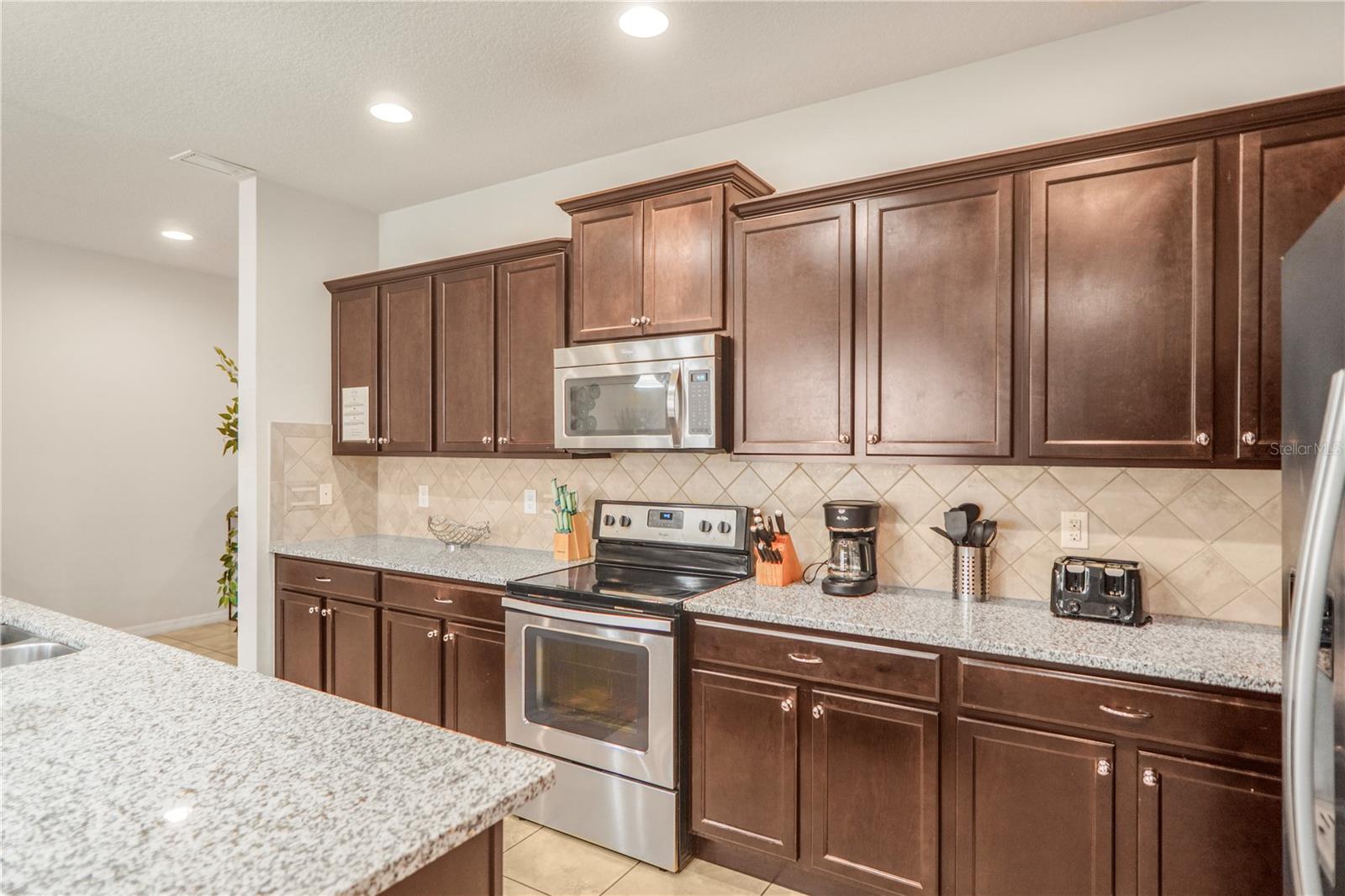 2022 MAJORCA DR, KISSIMMEE, FL — photo 53