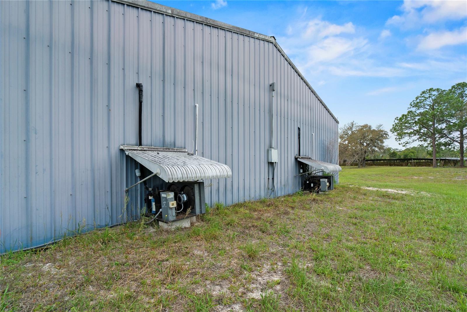 40945 BEACH RD, EUSTIS, FL — photo 32