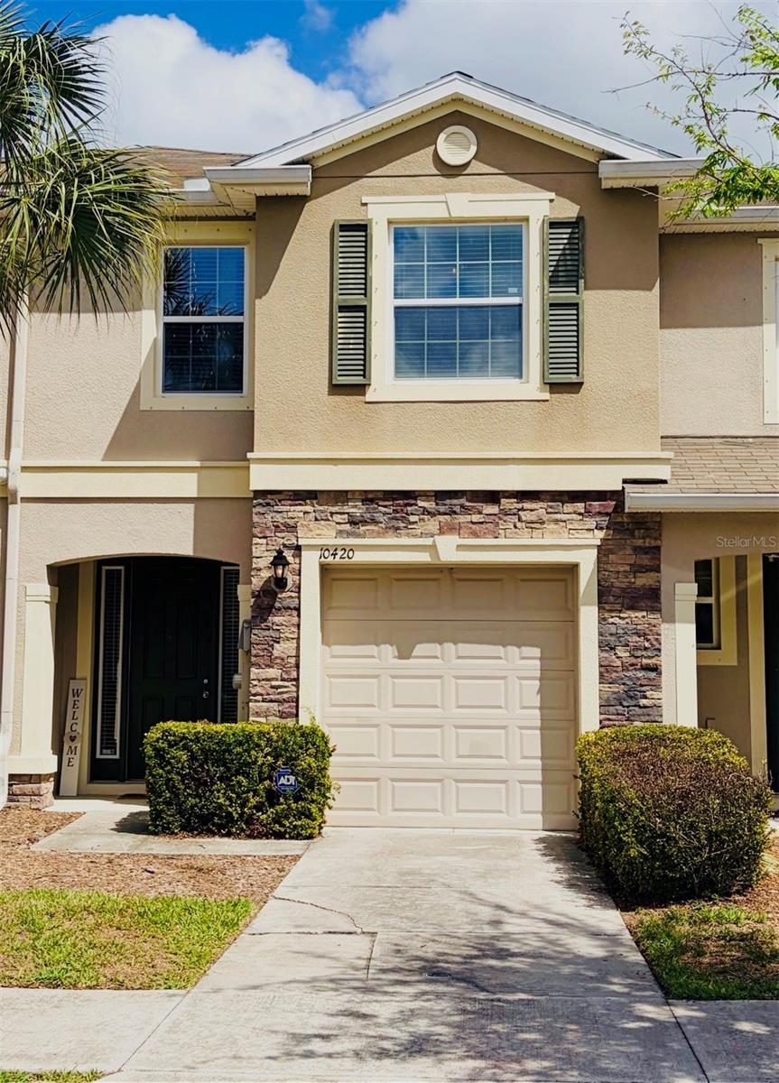 10420 BUTTERFLY WING CT, RIVERVIEW, FL