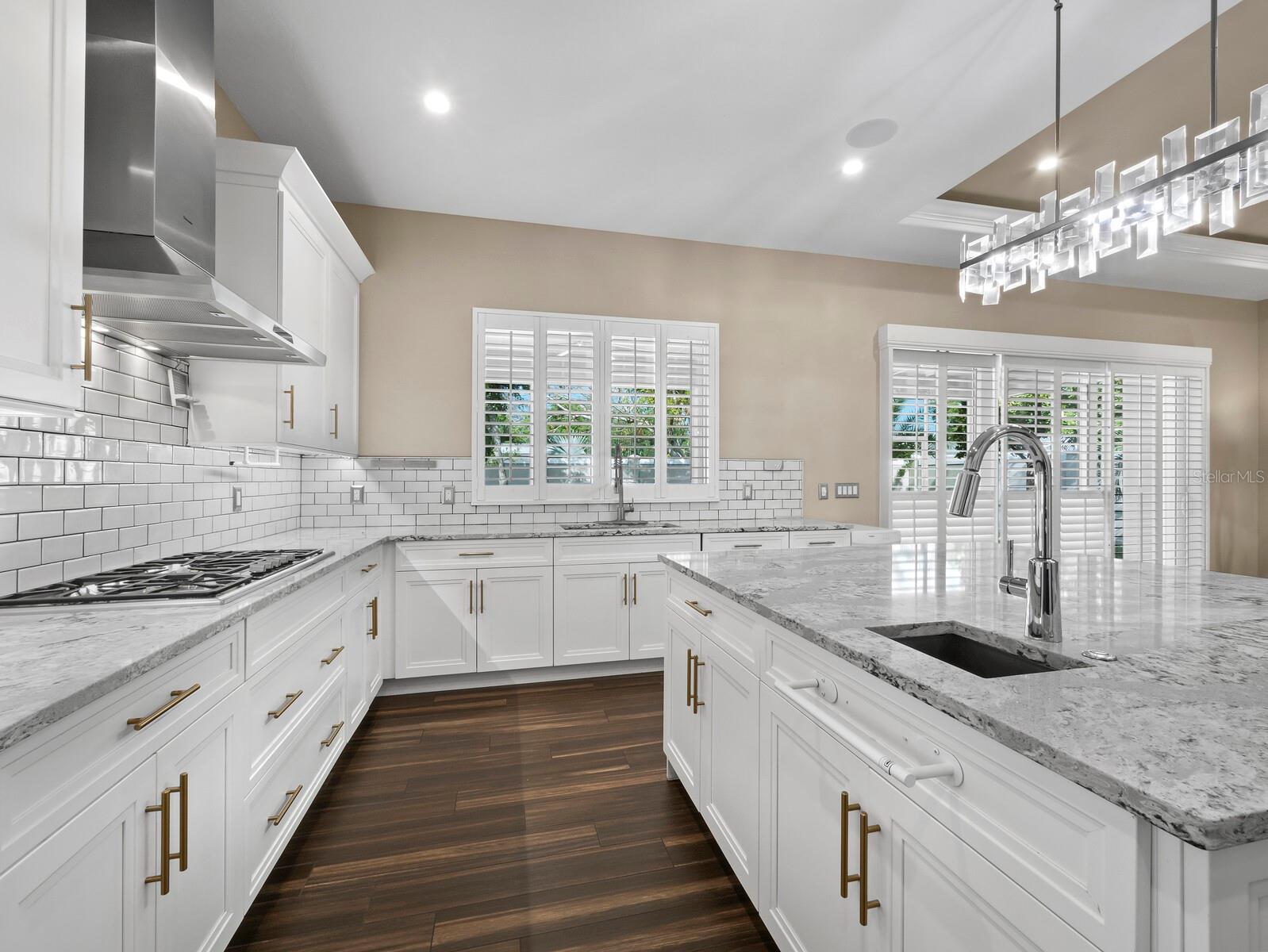 5618 BRITANNIA DR, SARASOTA, FL — photo 22