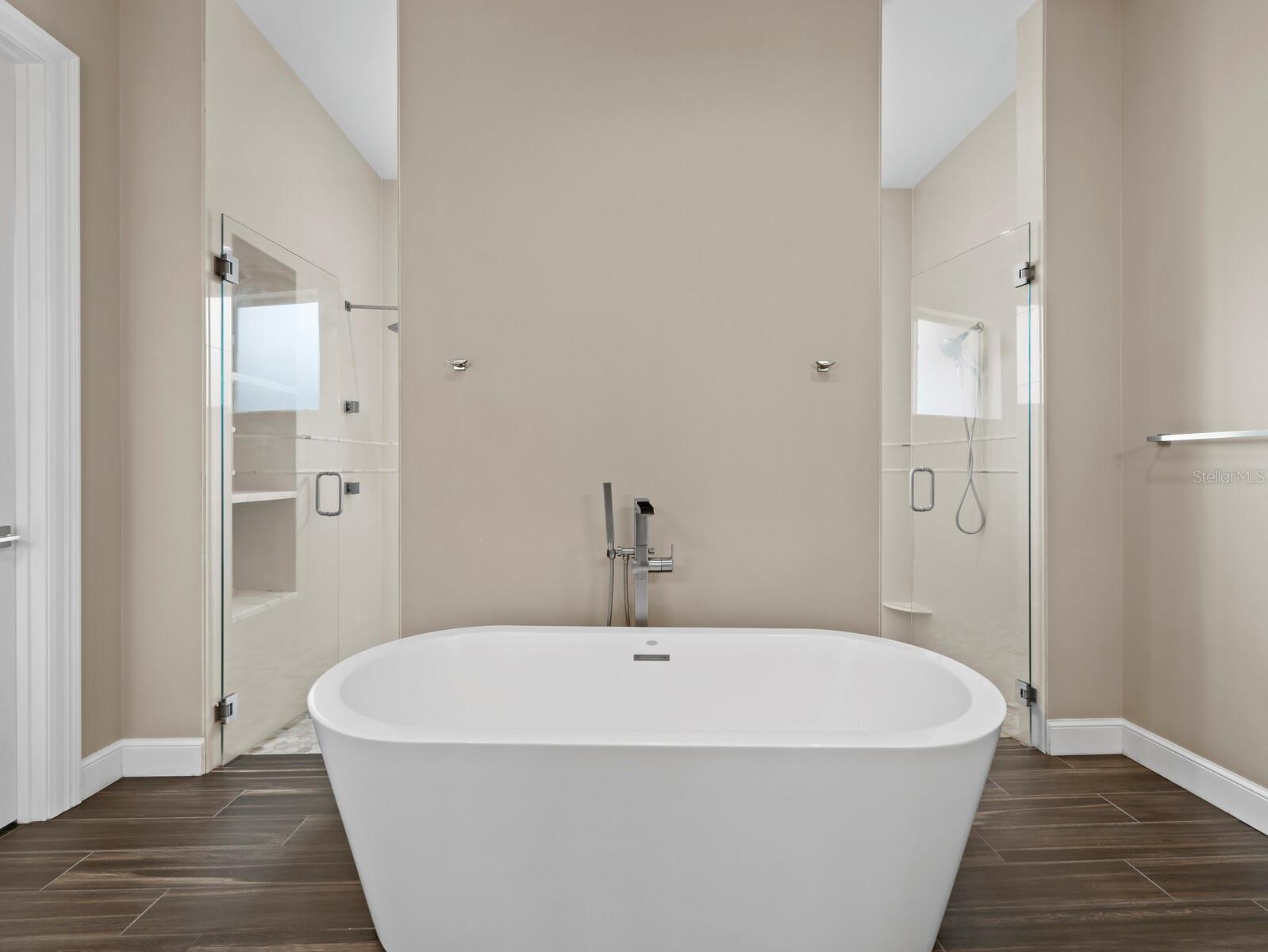 5618 BRITANNIA DR, SARASOTA, FL — photo 29