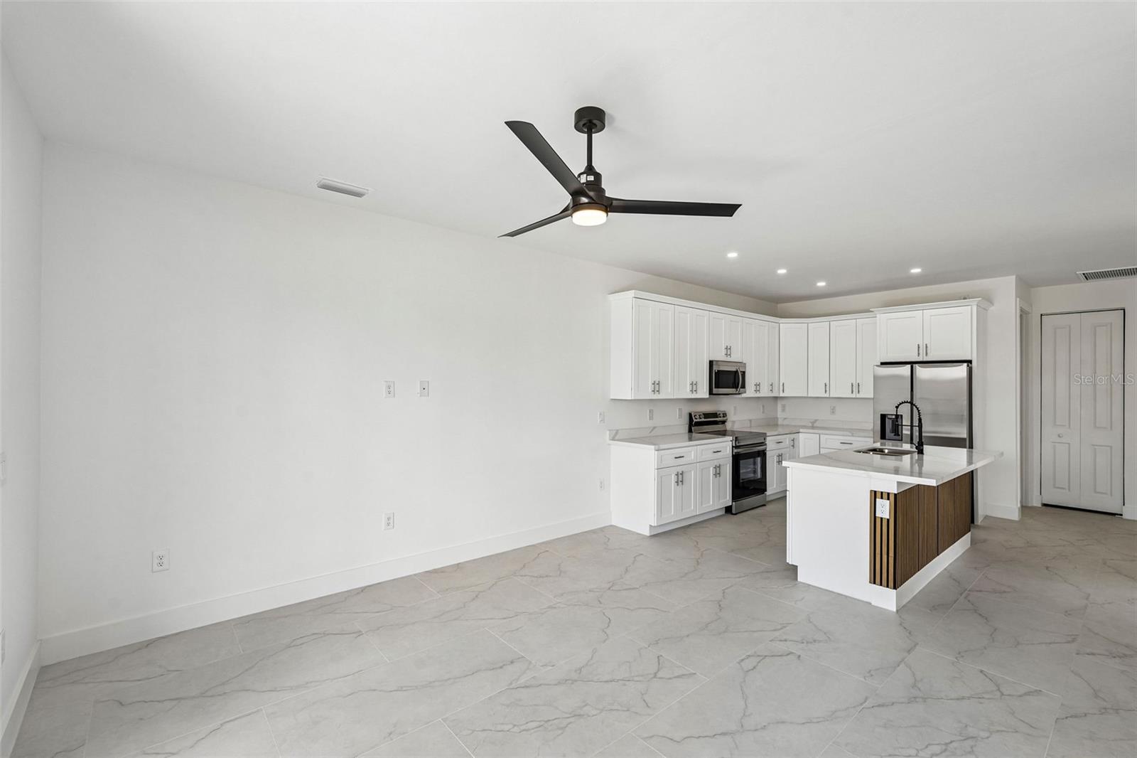 2406 HIGHTOWER AVE S, LEHIGH ACRES, FL — photo 15