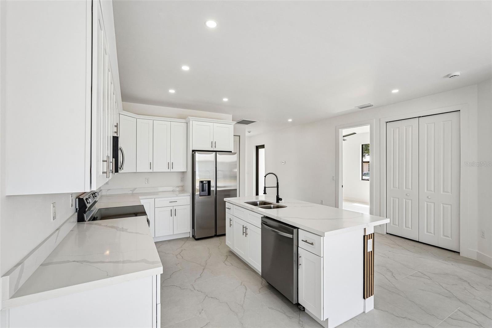 2406 HIGHTOWER AVE S, LEHIGH ACRES, FL — photo 18