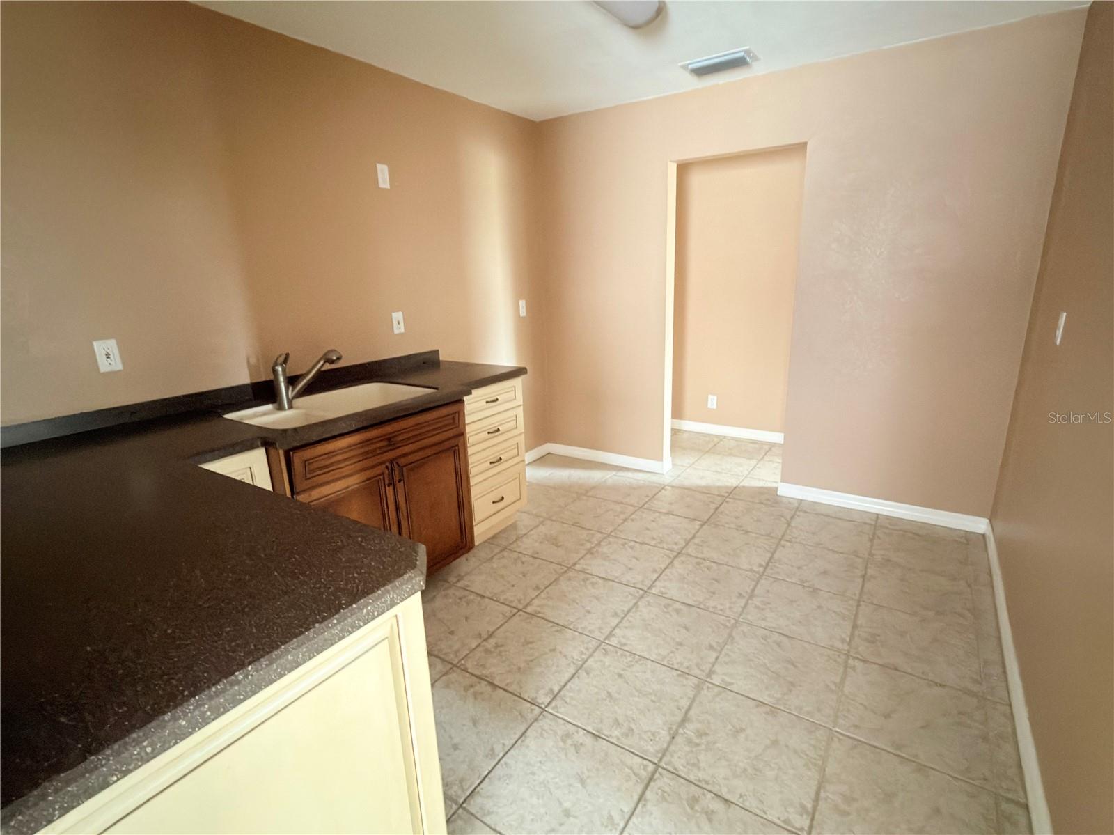 2914-A KENILWORTH BLVD, SEBRING, FL — photo 13
