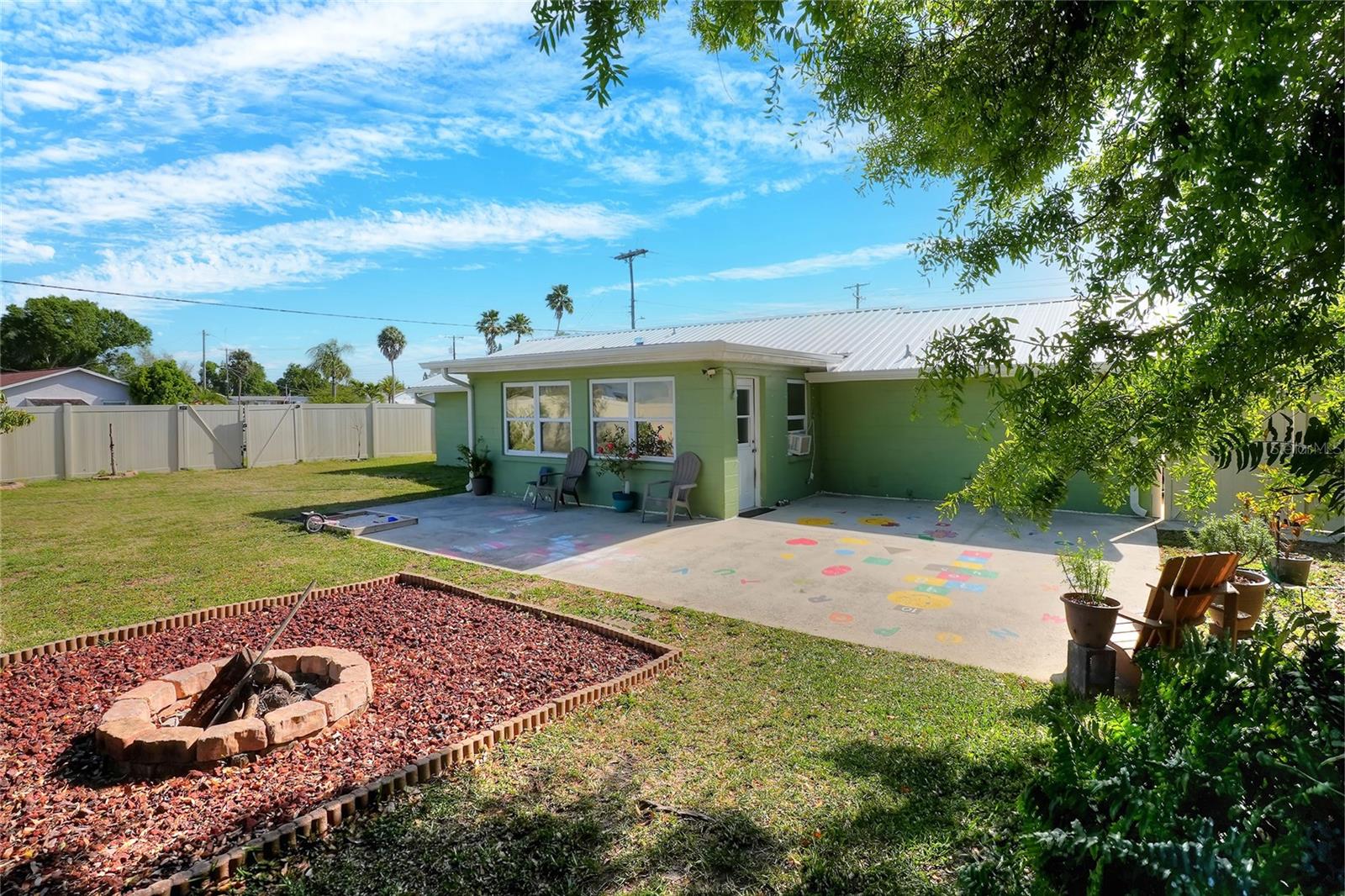 6108 FAIRWAY BLVD, APOLLO BEACH, FL — photo 44