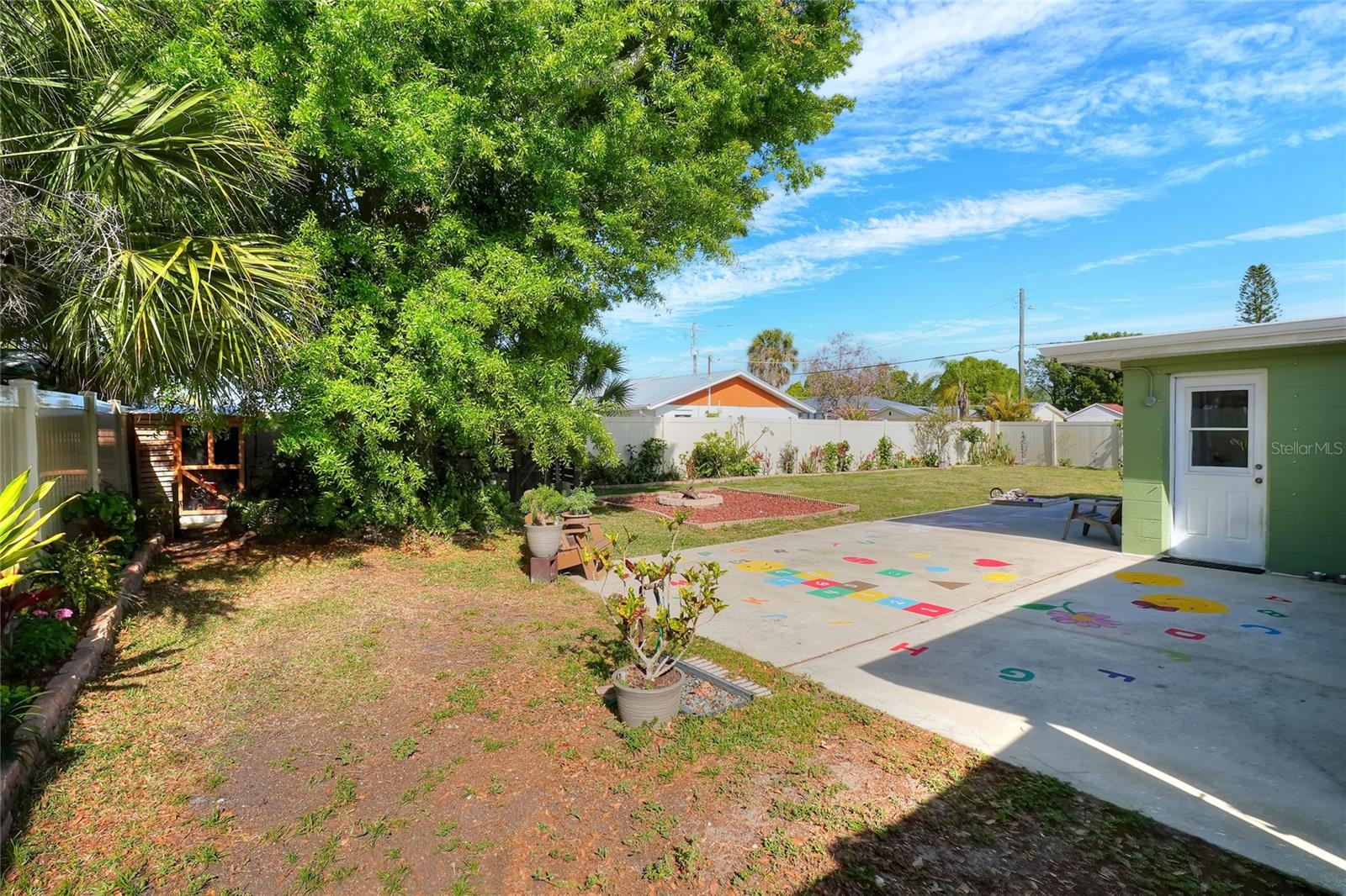 6108 FAIRWAY BLVD, APOLLO BEACH, FL — photo 46