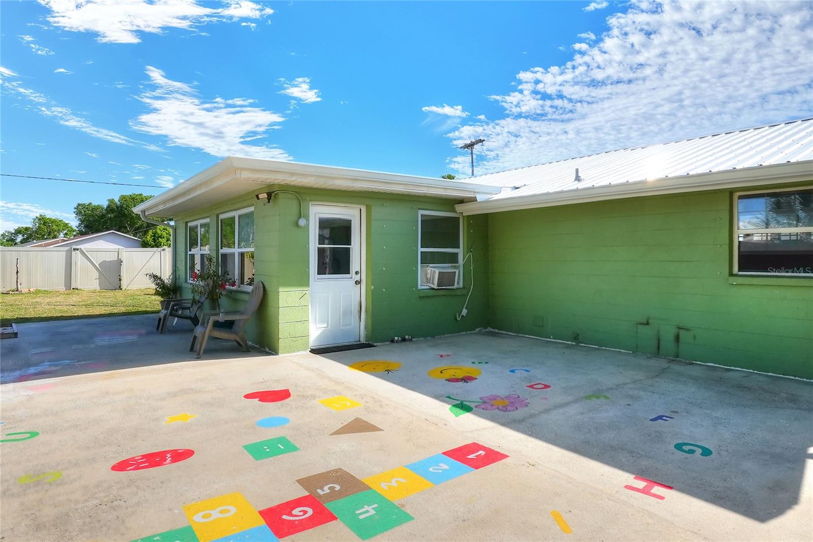 6108 FAIRWAY BLVD, APOLLO BEACH, FL — photo 47