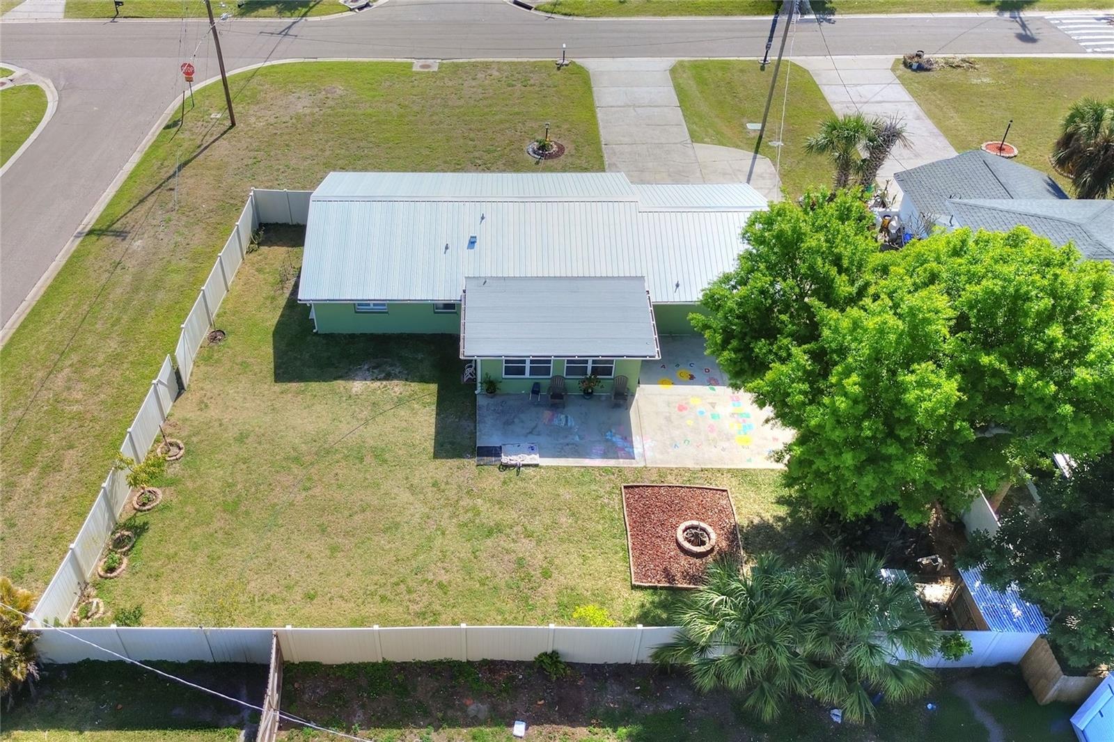 6108 FAIRWAY BLVD, APOLLO BEACH, FL — photo 48