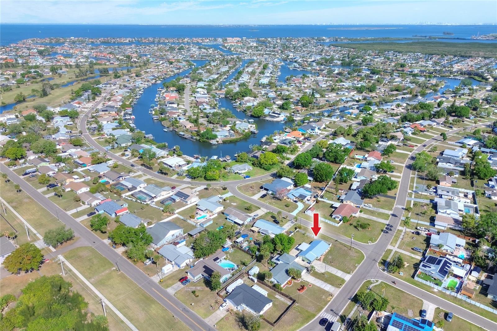 6108 FAIRWAY BLVD, APOLLO BEACH, FL — photo 54