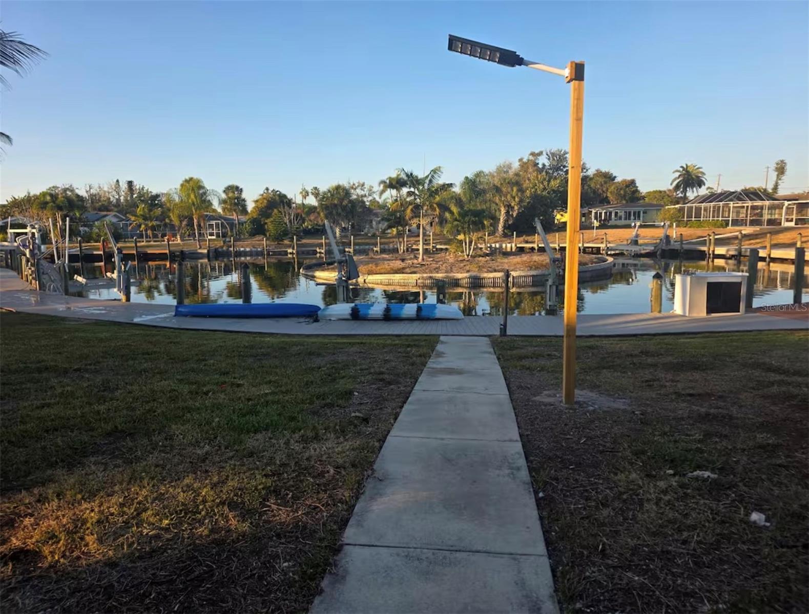 212 BAHIA VISTA DR, ENGLEWOOD, FL — photo 29