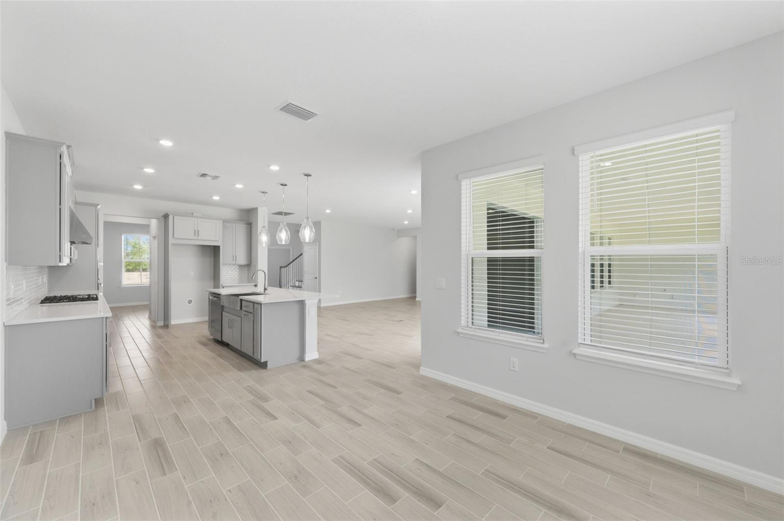 1645 TRAILHEAD LN, ZEPHYRHILLS, FL — photo 25