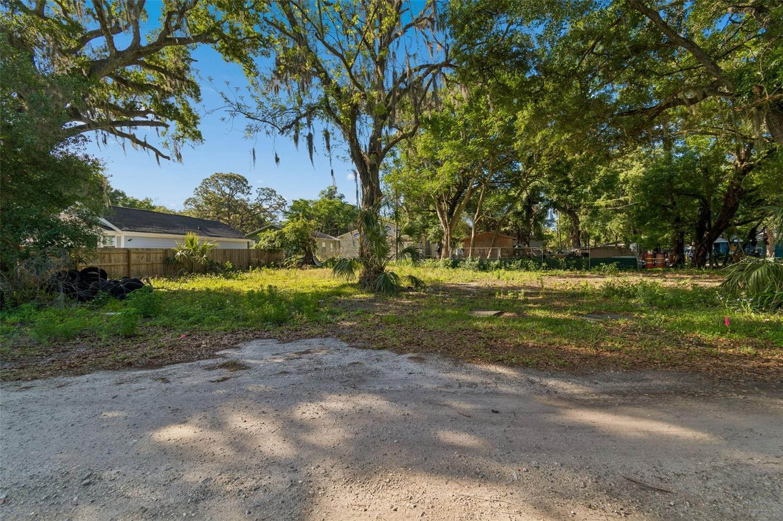 1401 DRANE ST SE, PLANT CITY, FL — photo 2