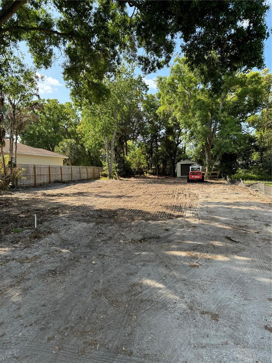 1207 PINE AVE NW, LARGO, FL — photo 5