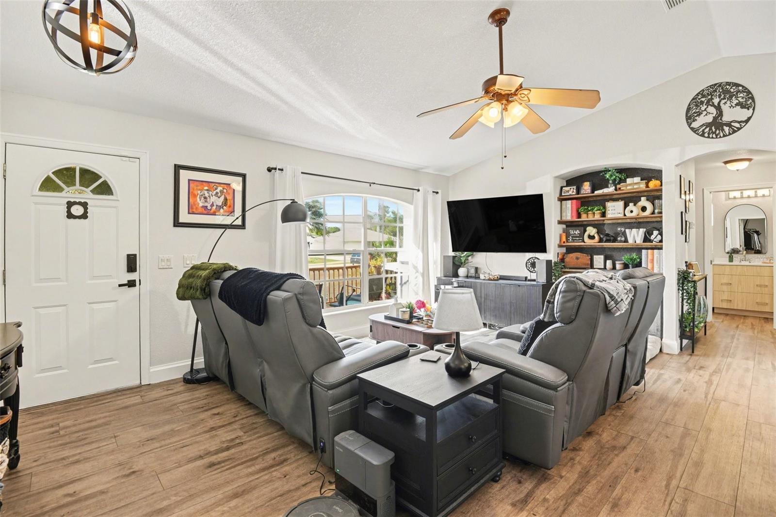 3894 S CHAMBERLAIN BLVD, NORTH PORT, FL — photo 4